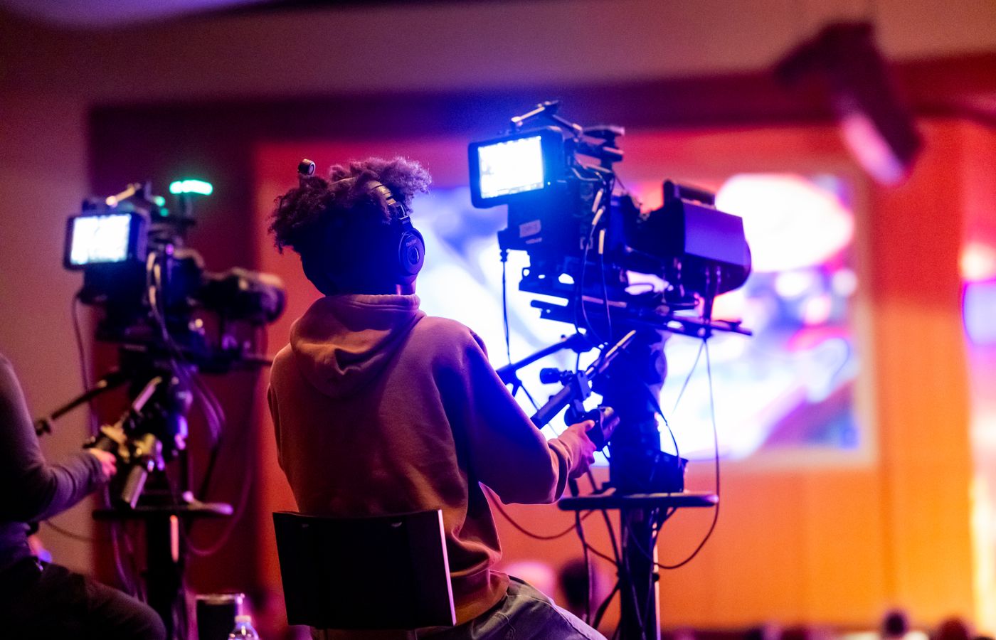 Full-day production coverage built for the next campaign.